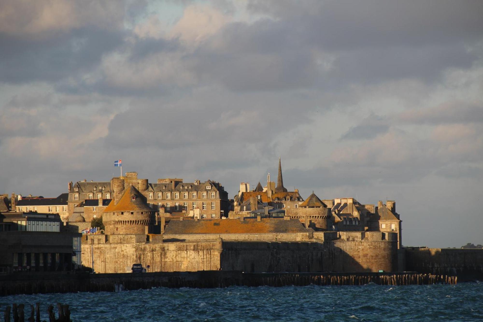 Les Trauchandieres De Saint Malo Saint-Jouan-des-Guérets Exterior foto